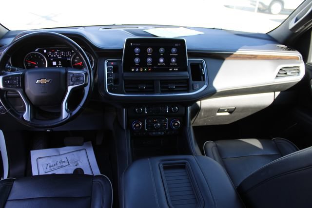 Used 2021 Chevrolet Suburban Premier AWD/4WD image 28