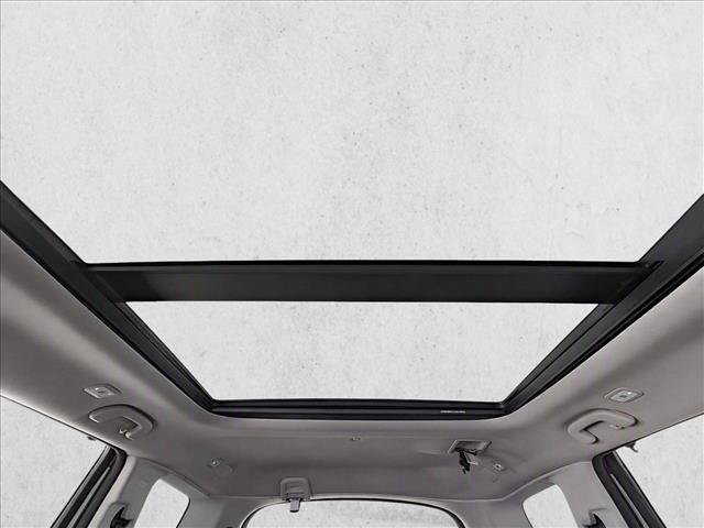 Used 2023 Honda Pilot Touring image 17