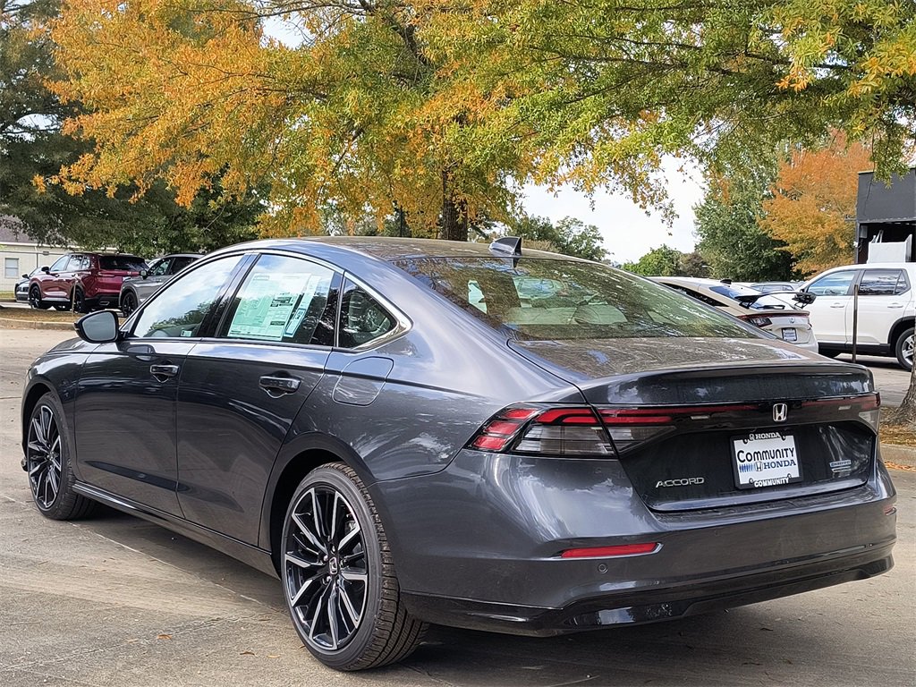 New 2025 Honda Accord Touring image 3