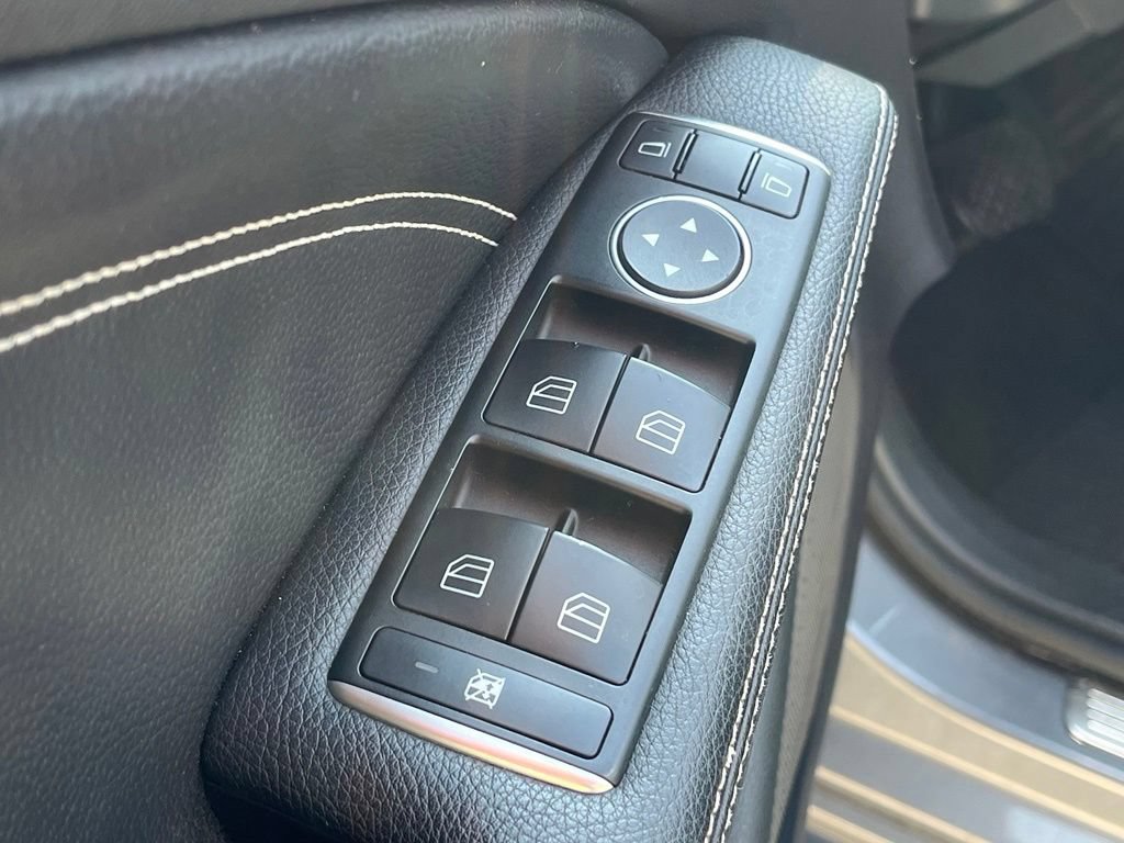 Used 2014 Mercedes-Benz CLA 250 image 20