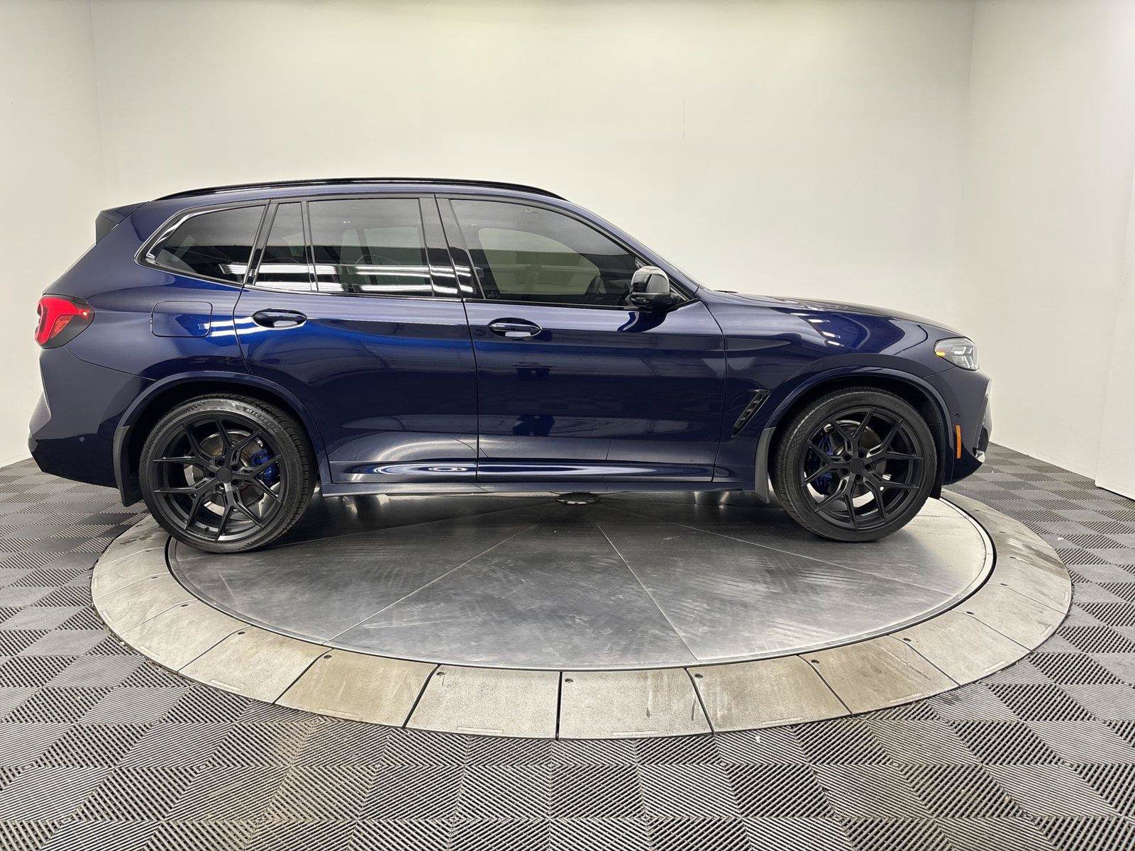 Used 2023 BMW X3 M40i AWD/4WD image 17