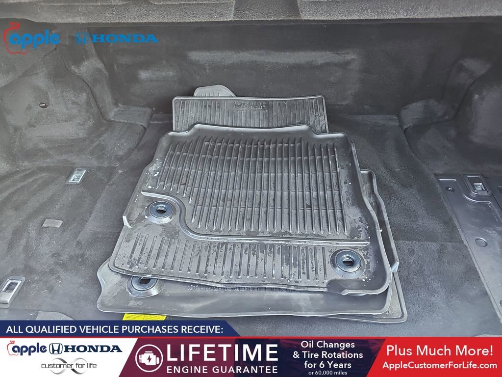 Used 2023 Lexus LS 500h AWD w/ Luxury Package image 22