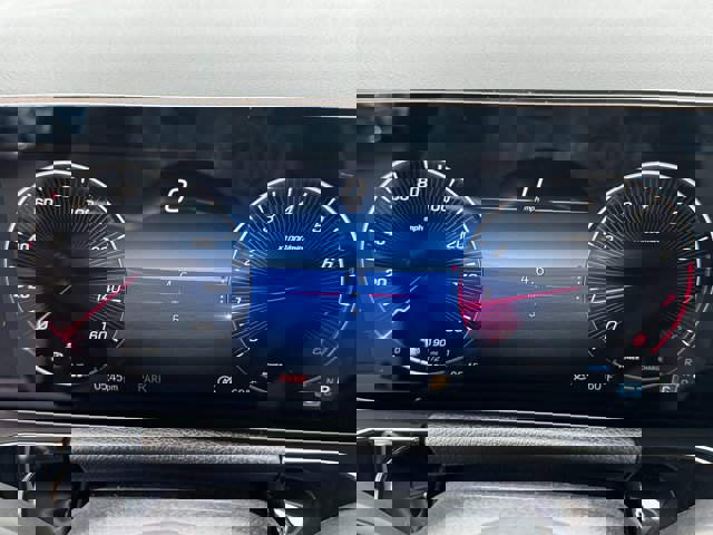 New 2026 Mercedes-Benz GLA 250 image 12