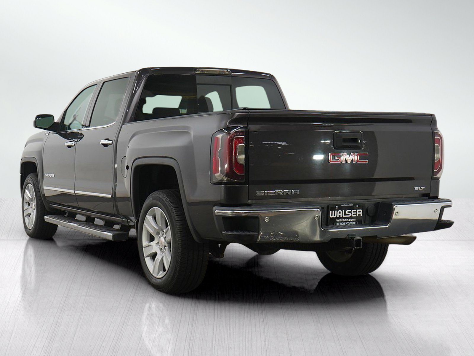 Used 2016 GMC Sierra 1500 SLT w/ SLT Premium Package AWD/4WD image 3