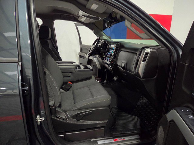Used 2019 Chevrolet Silverado 1500 LT w/ All Star Edition image 8