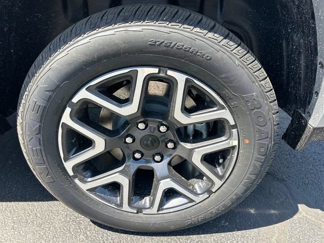 New 2026 RAM 1500 Laramie AWD/4WD image 25