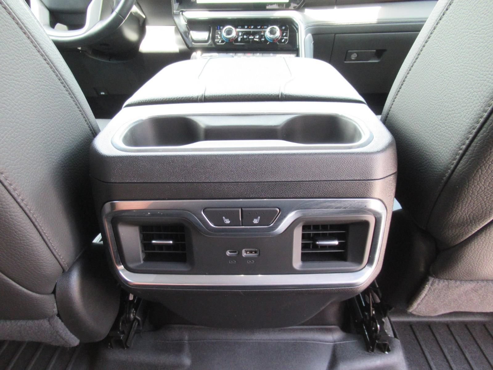 Used 2026 GMC Sierra 1500 Denali AWD/4WD image 39
