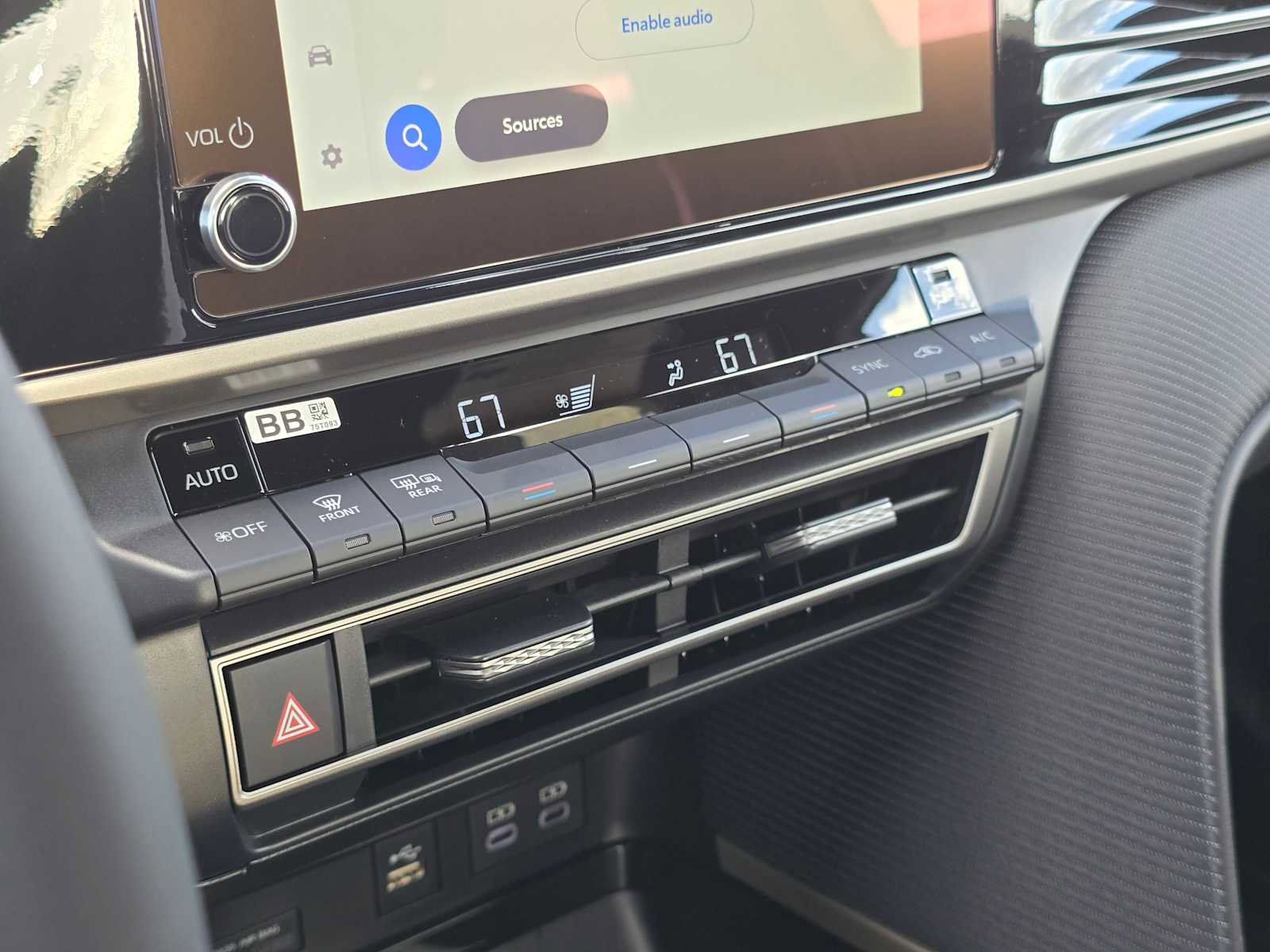 New 2026 Toyota Camry SE image 31