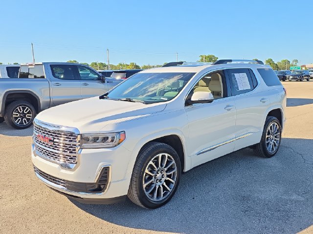 Certified 2023 GMC Acadia Denali FWD image 2