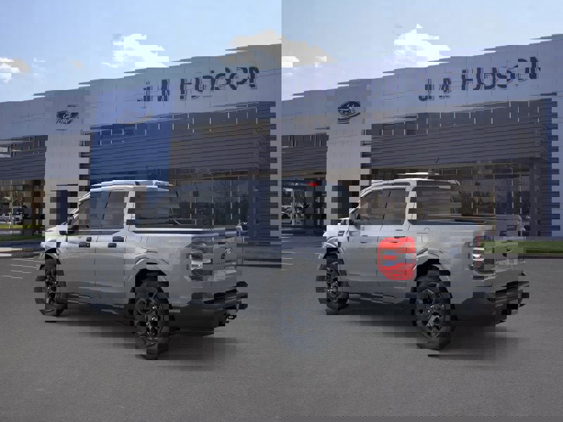 New 2026 Ford Maverick XLT image 4