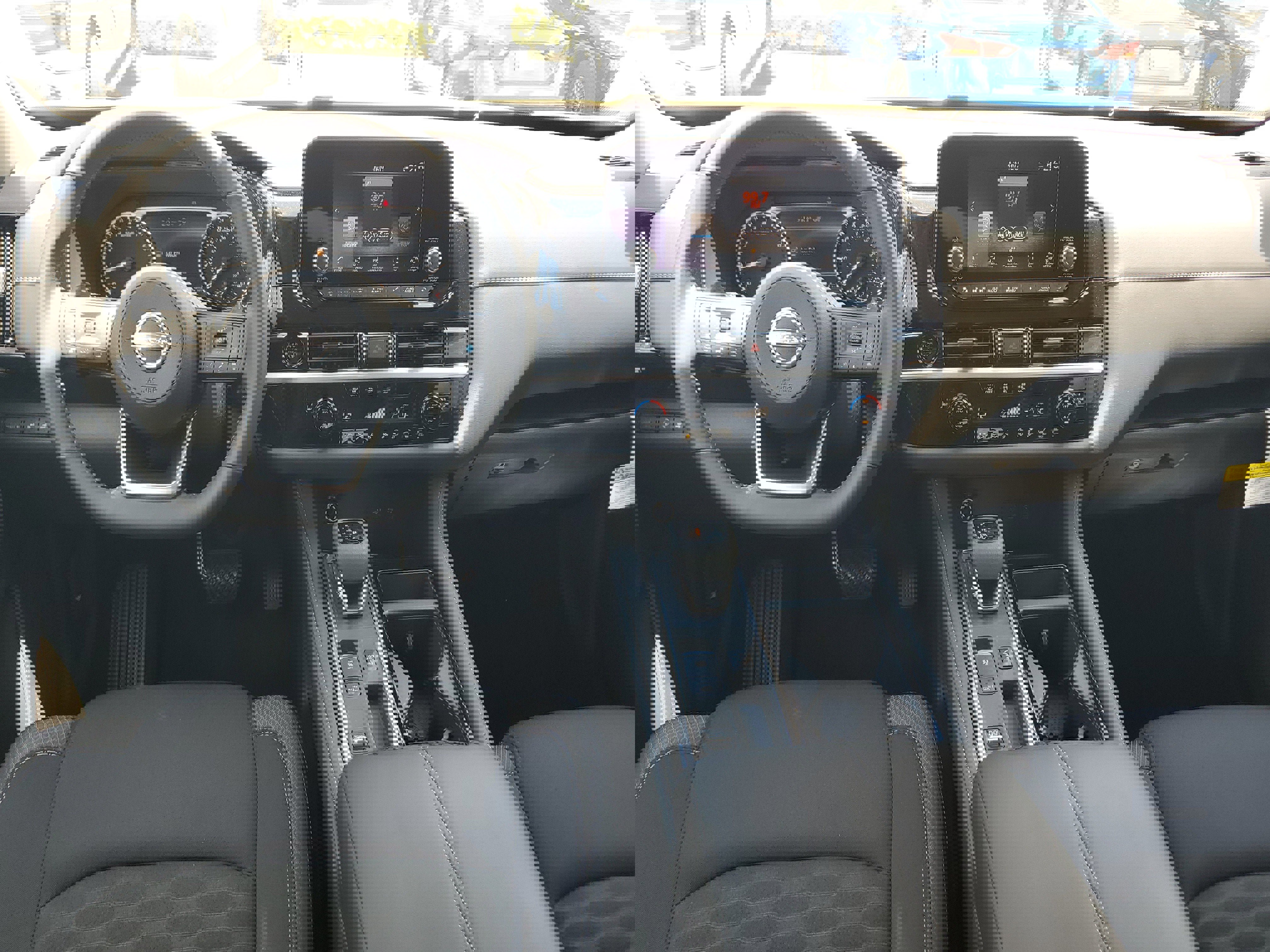 New 2025 Nissan Pathfinder SV image 13