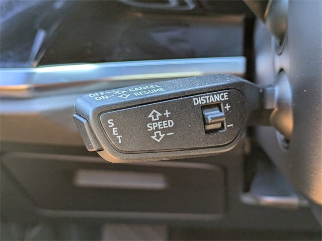 Used 2019 Audi Q3 2.0T Prestige w/ Prestige Package image 31