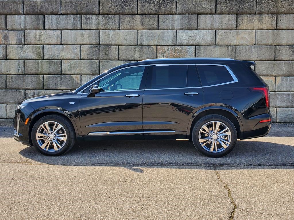 Certified 2023 Cadillac XT6 Premium Luxury w/ LPO, Floor Liner Package AWD/4WD image 2