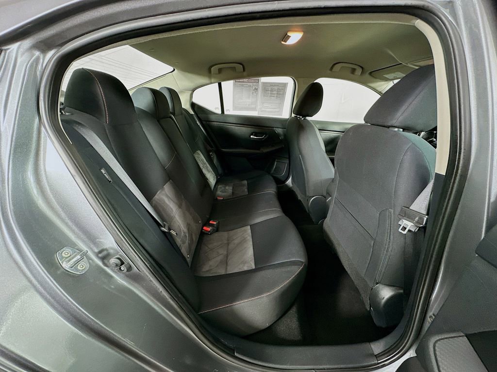 Used 2022 Nissan Sentra SR w/ Trunk Package image 33