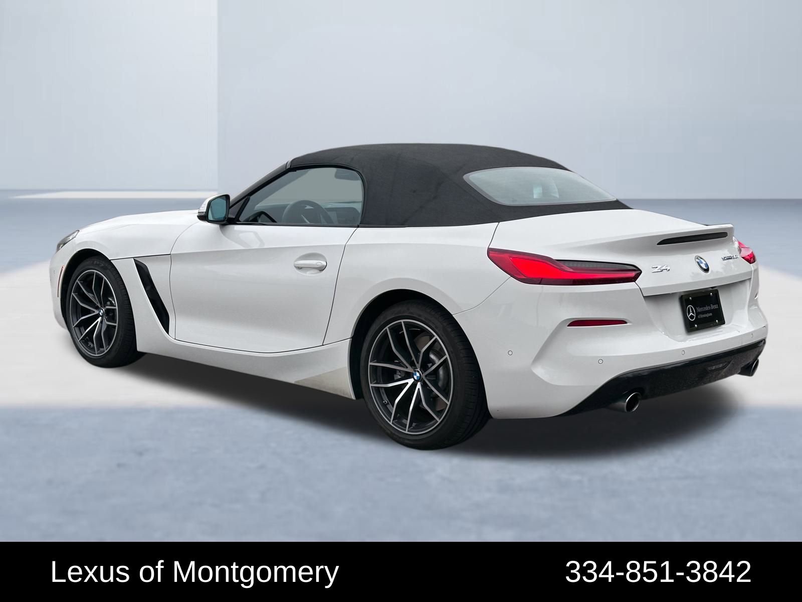 Used 2020 BMW Z4 sDrive30i w/ Convenience Package image 14