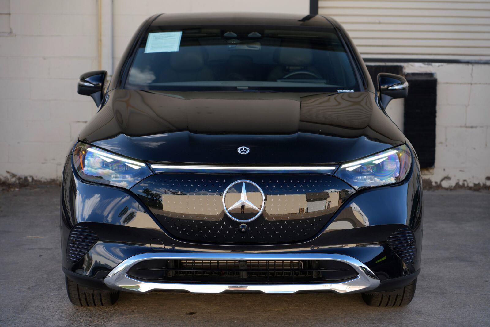 Used 2023 Mercedes-Benz EQE 350+ SUV w/ Exclusive Trim Package image 51