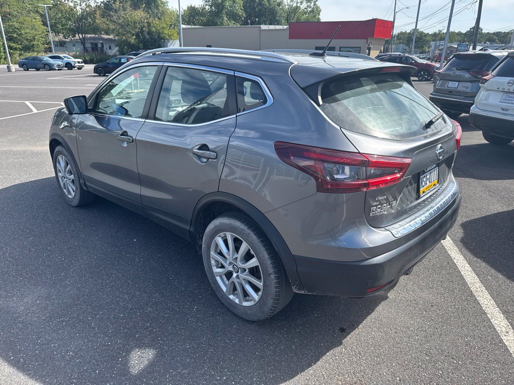 Used 2022 Nissan Rogue Sport SV w/ Technology Package AWD/4WD image 5