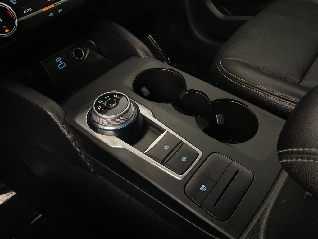 Used 2022 Ford Escape SE w/ Convenience Package FWD image 18