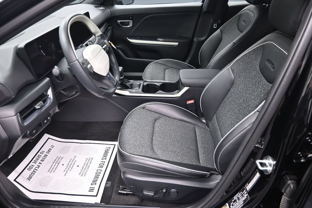 Certified 2025 Kia K4 EX w/ GT-Line Sunroof Package FWD image 16