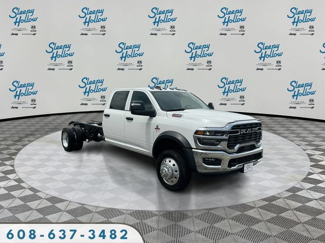 New 2026 RAM 5500 Tradesman w/ Chrome Appearance Group AWD/4WD image 3
