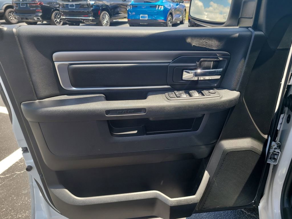 Used 2021 RAM 1500 Classic Warlock w/ Luxury Group AWD/4WD image 12