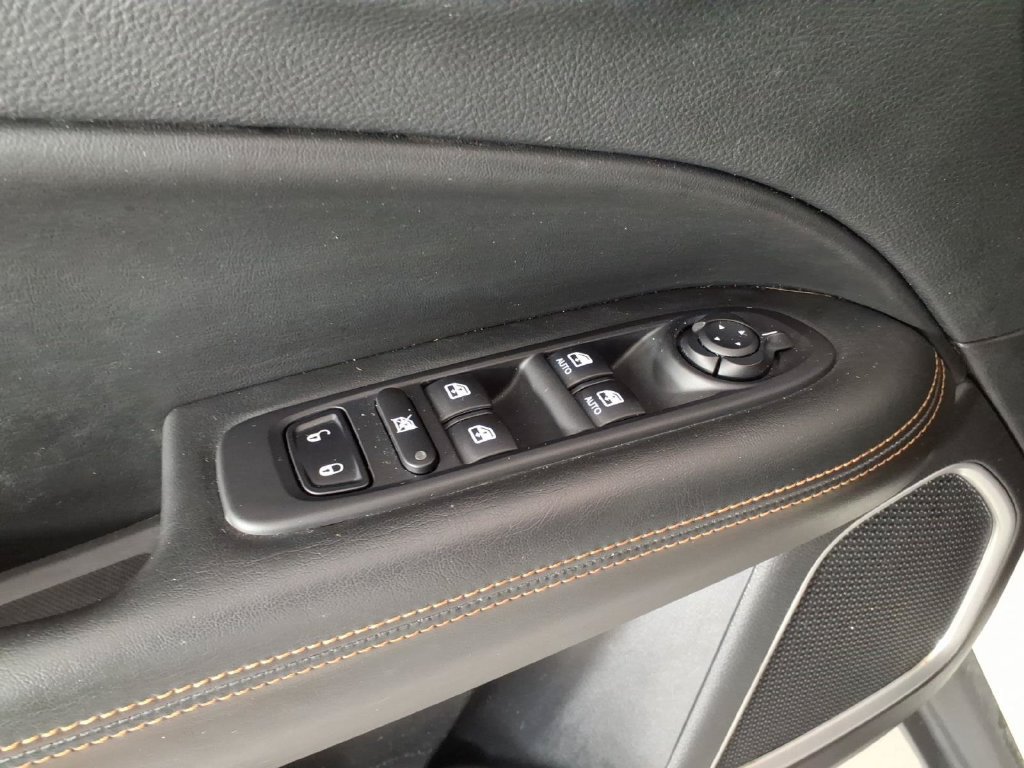 Used 2020 Jeep Compass Limited AWD/4WD image 14