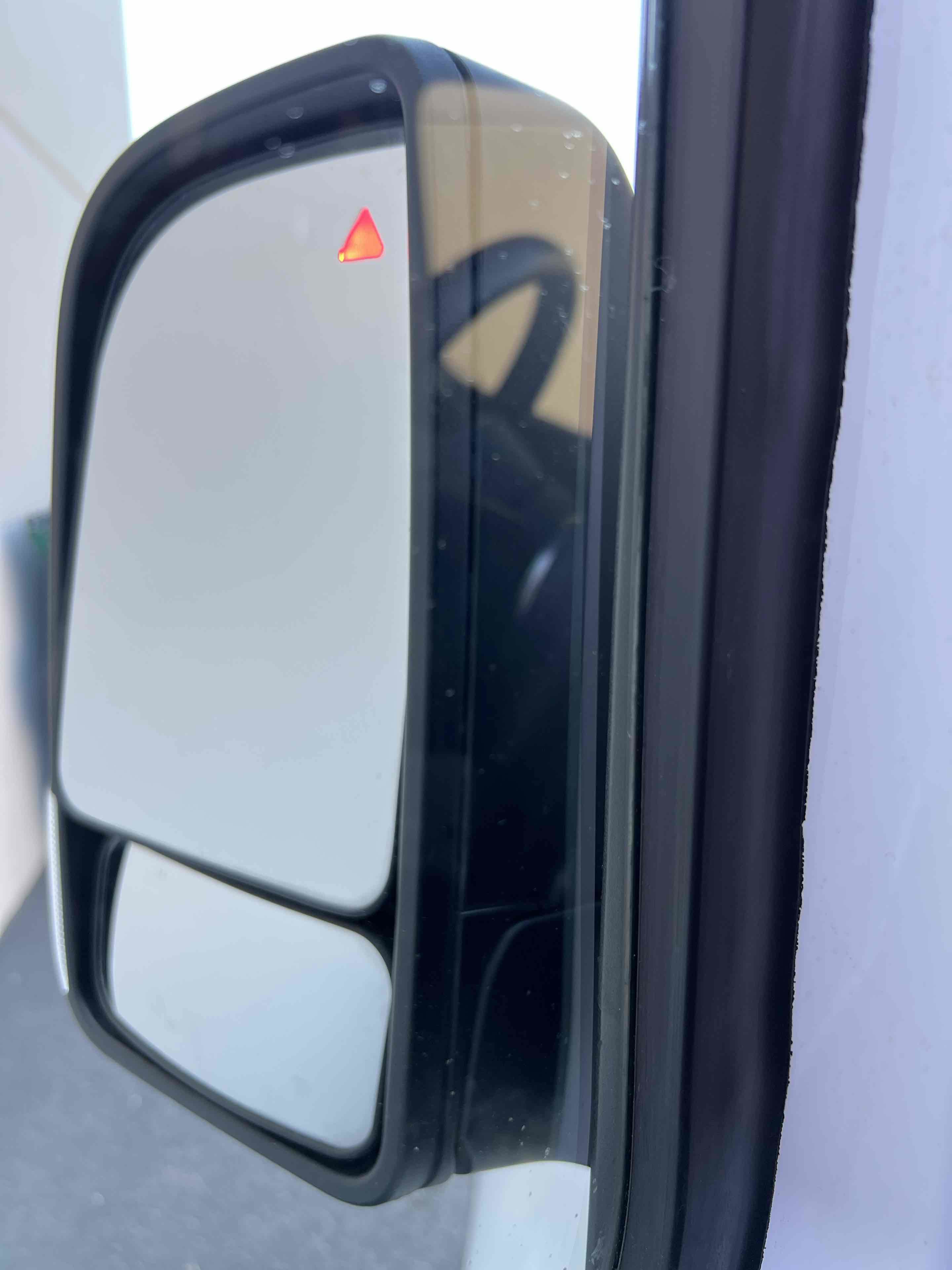 Used 2024 Mercedes-Benz Sprinter 2500 image 9