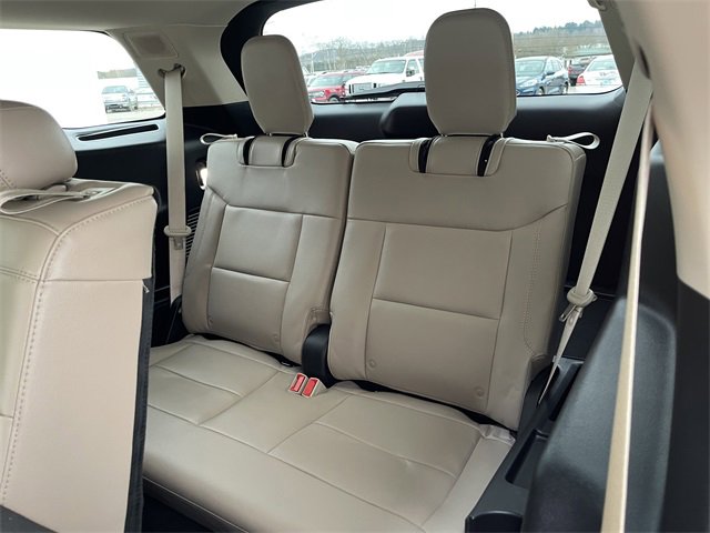 Used 2022 Ford Explorer Limited w/ Equipment Group 301A image 21