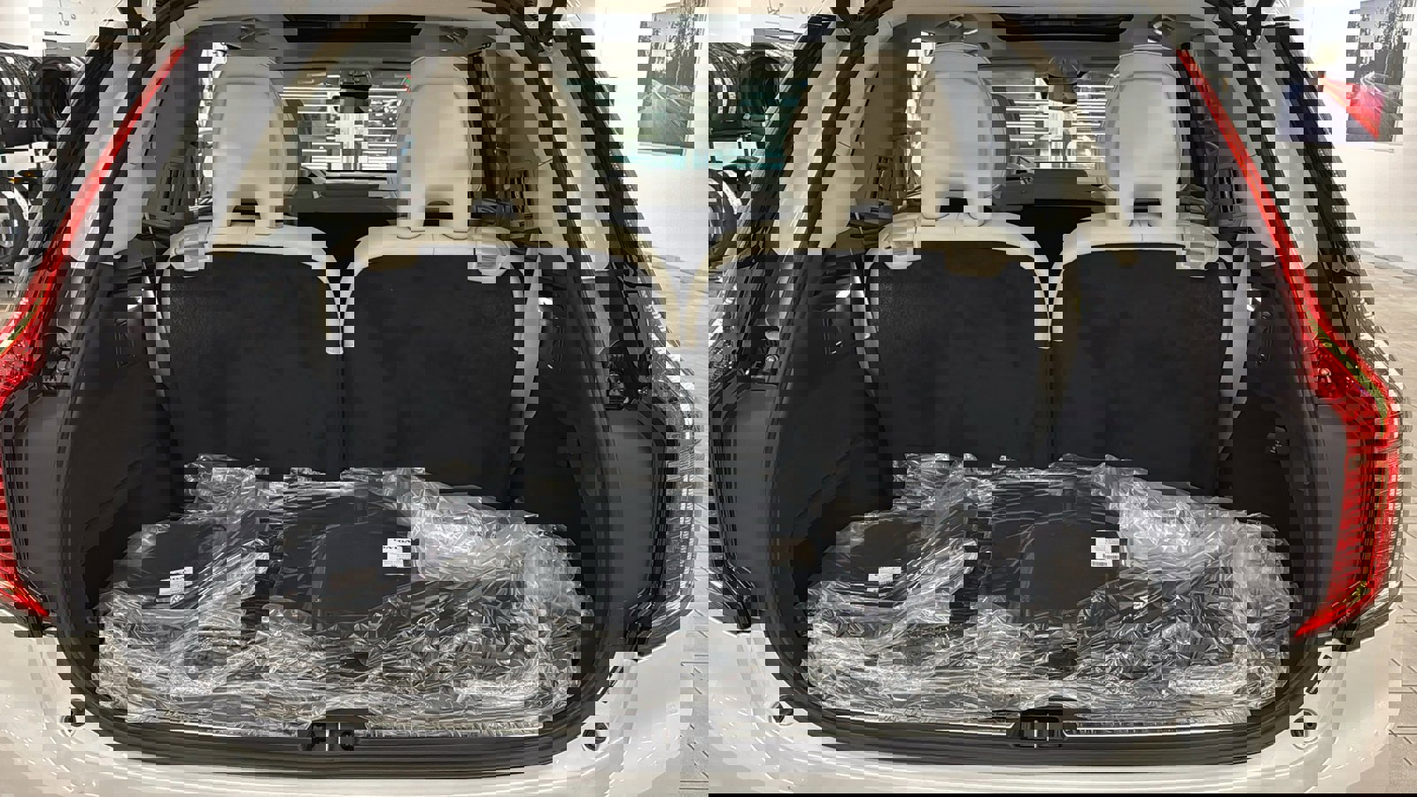 New 2026 Volvo XC90 B6 Ultra image 30