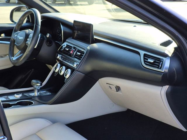 Used 2022 Genesis G70 2.0T image 22