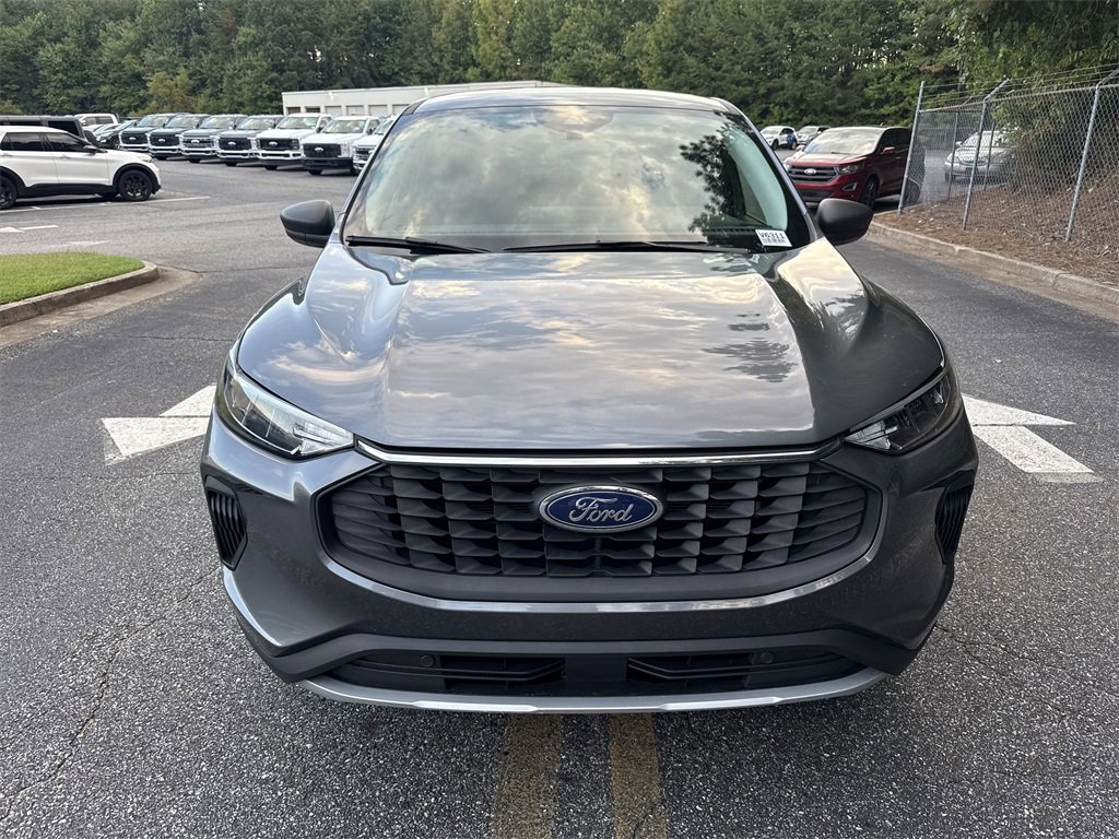 Used 2023 Ford Escape Active w/ Tech Pack #1 image 2