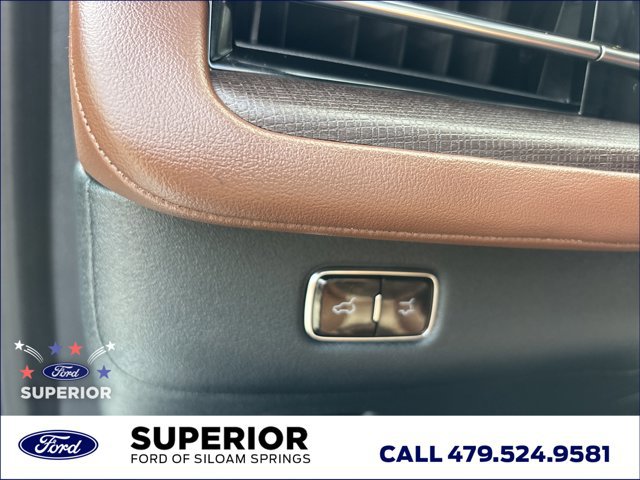 Used 2025 Lincoln Navigator Reserve AWD/4WD image 28