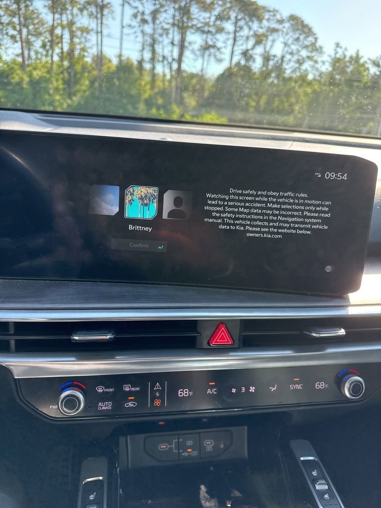 Certified 2024 Kia Sorento SX AWD/4WD image 3