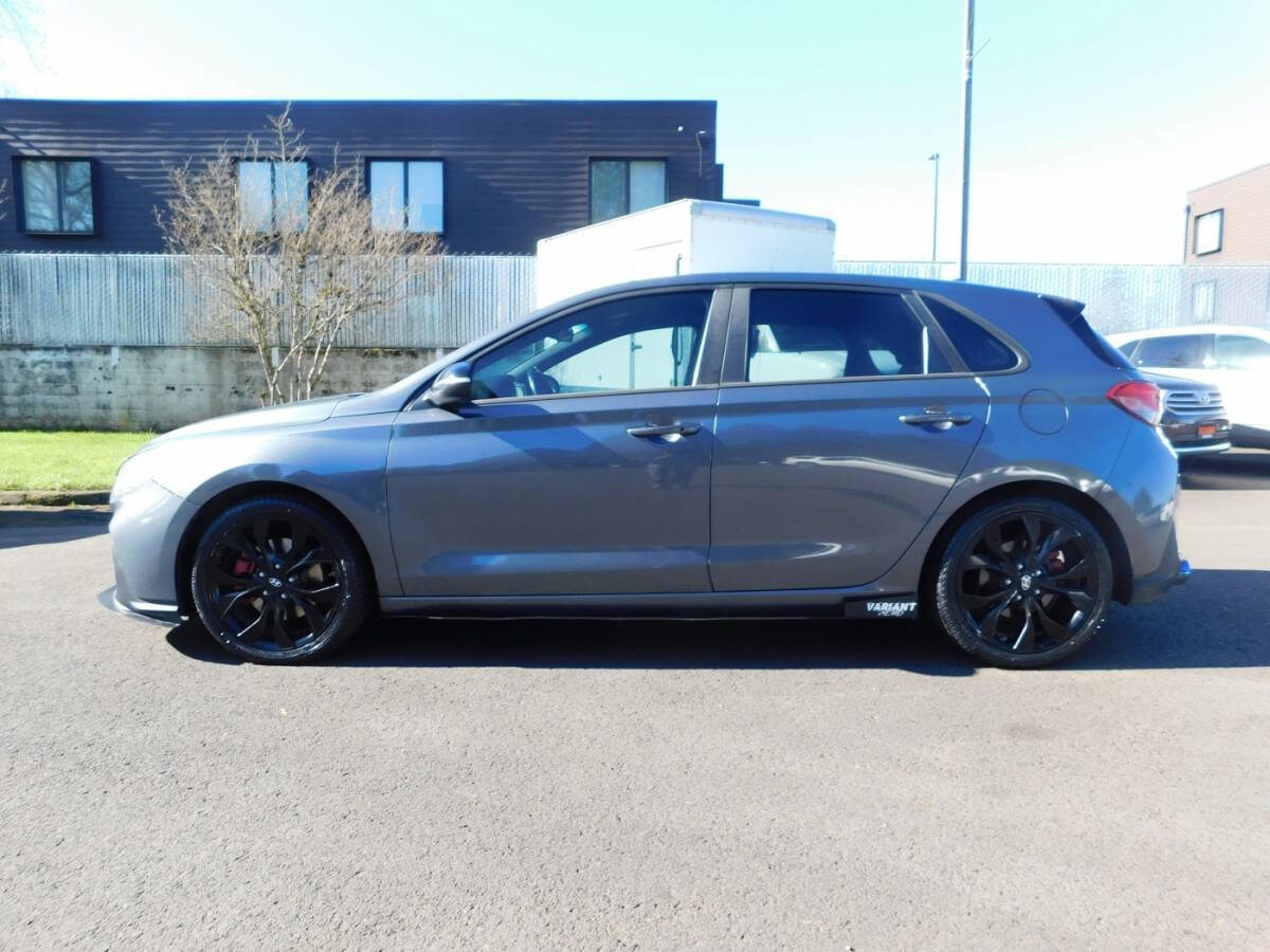 Used 2019 Hyundai Elantra GT N Line image 22