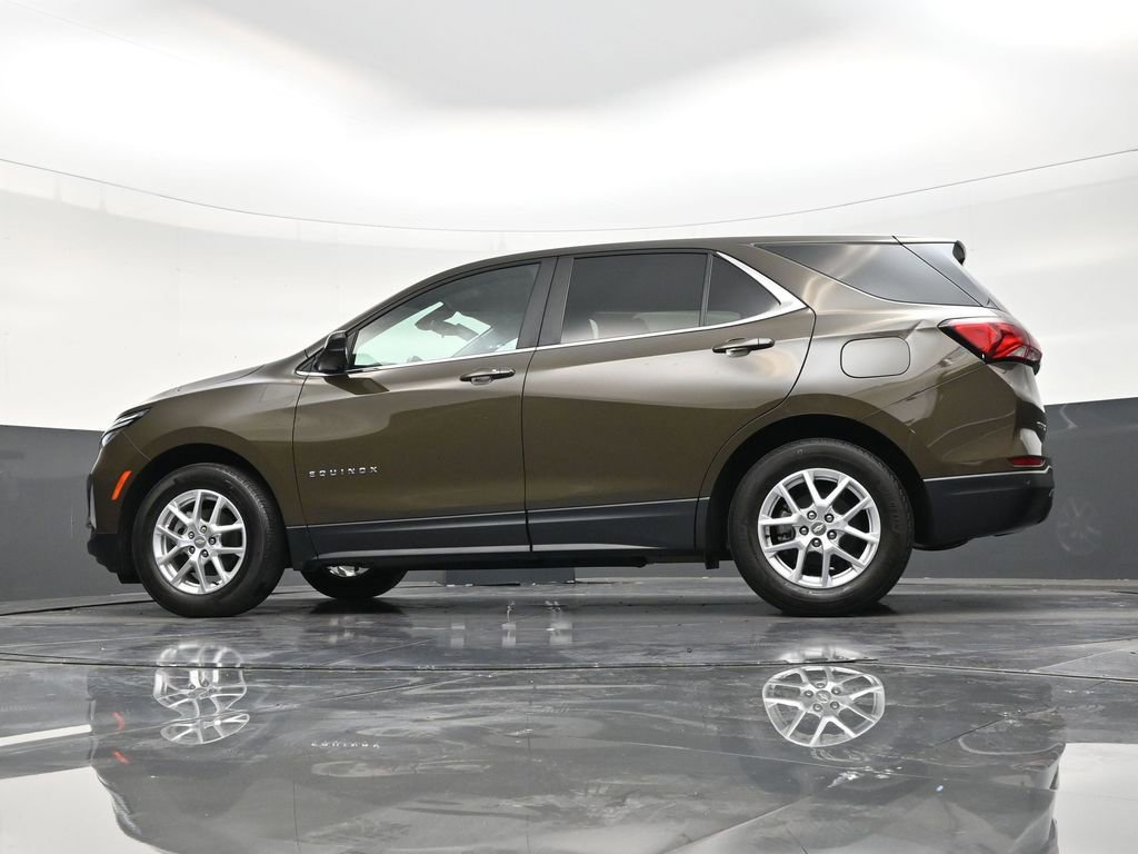 Used 2024 Chevrolet Equinox LT FWD image 22