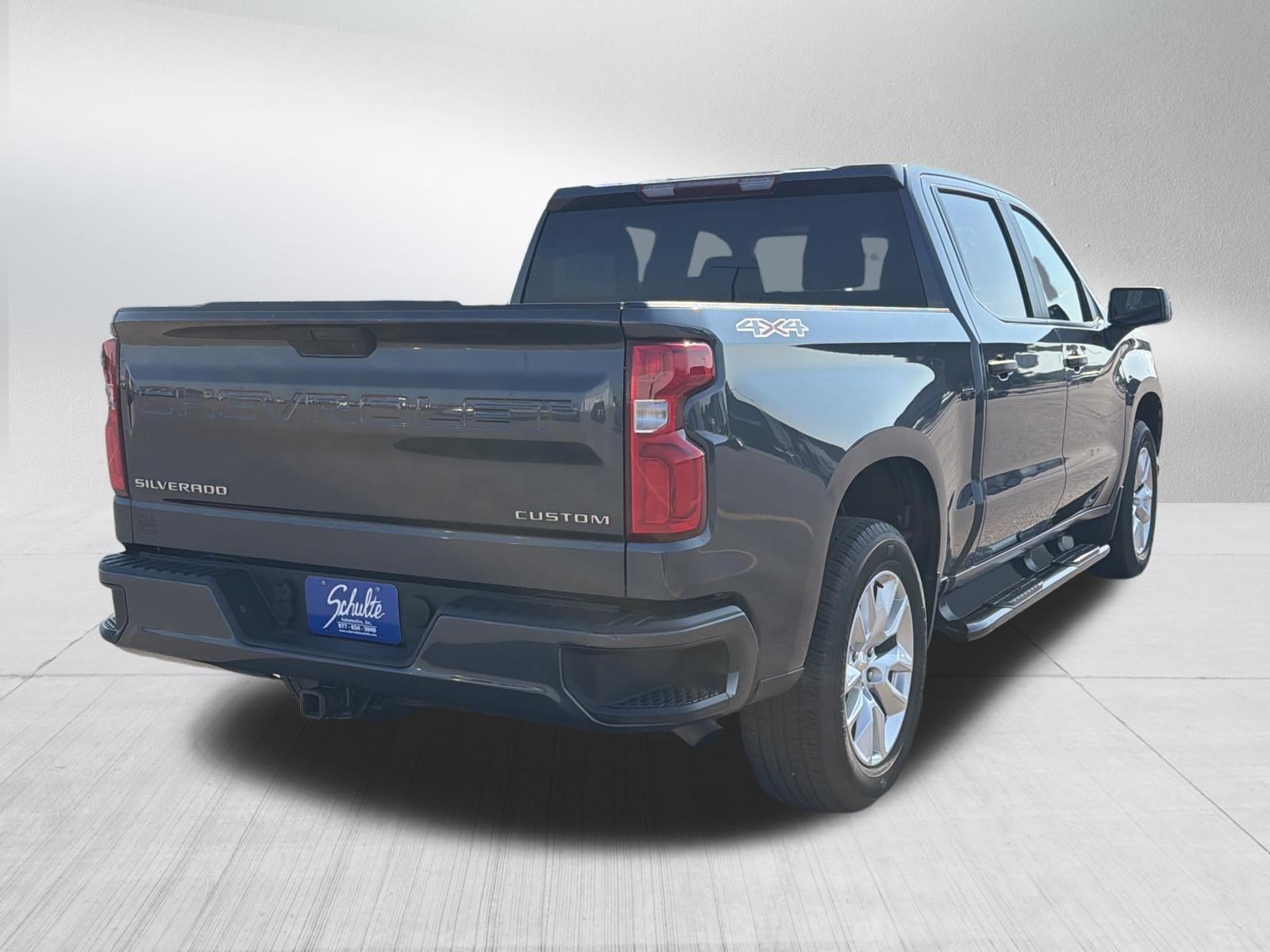 Used 2021 Chevrolet Silverado 1500 Custom w/ Safety Confidence Package AWD/4WD image 7