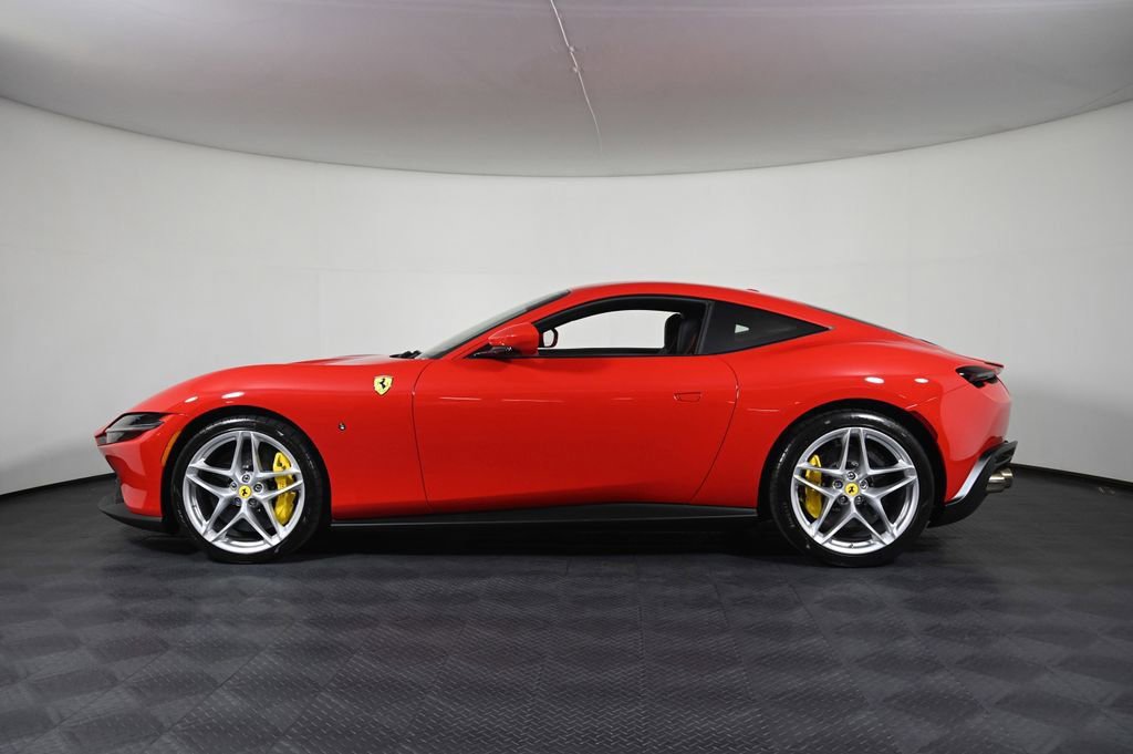 Used 2022 Ferrari Roma RWD image 7