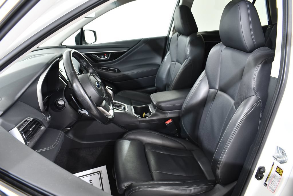 Used 2021 Subaru Outback Limited AWD/4WD image 6