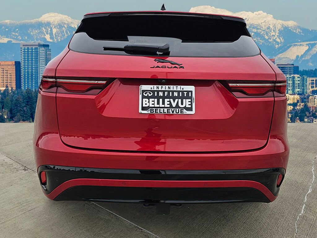 Used 2024 Jaguar F-PACE R-Dynamic S image 6