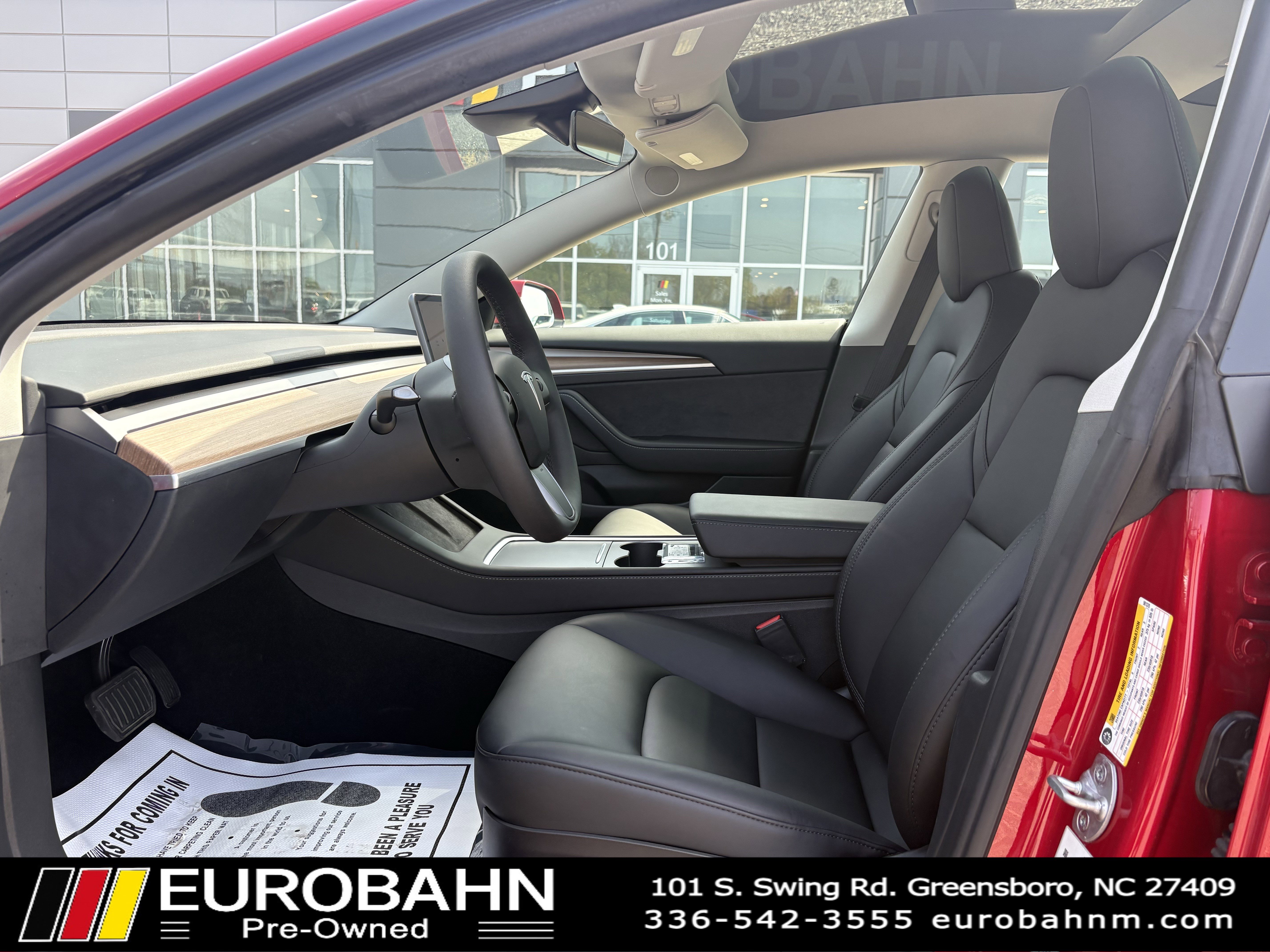 Used 2023 Tesla Model 3 Standard Range image 7