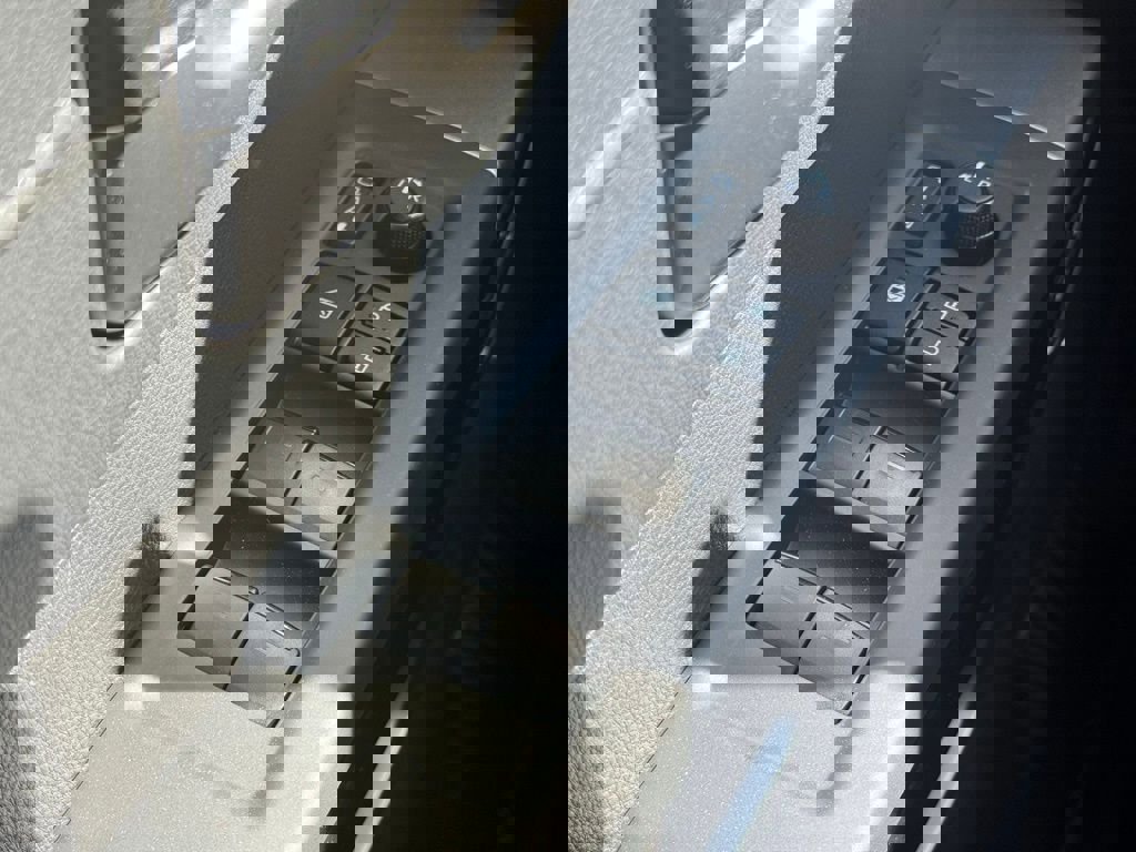 New 2026 Toyota Tundra Limited image 17