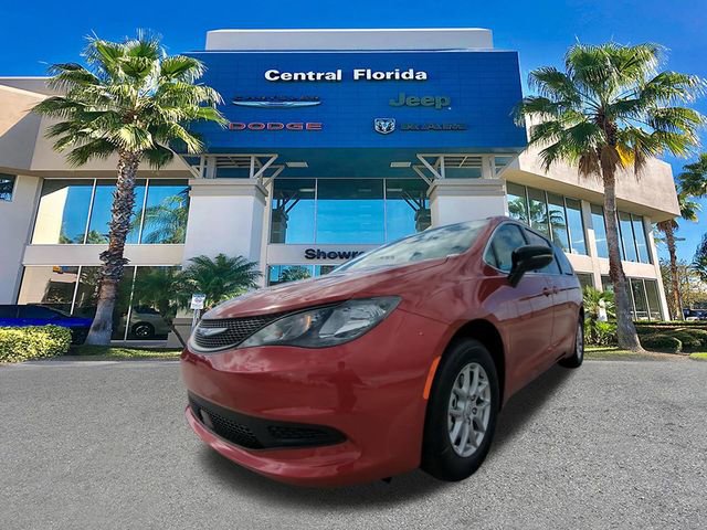 New 2026 Chrysler Voyager LX image 9