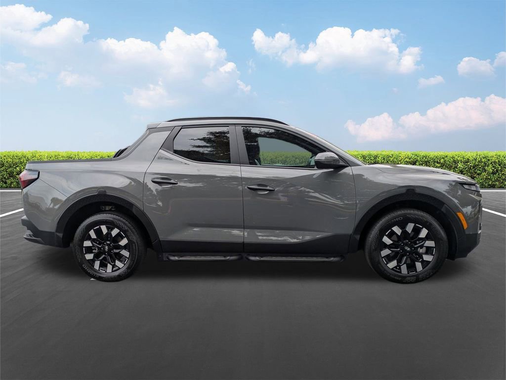 Used 2025 Hyundai Santa Cruz SEL image 3