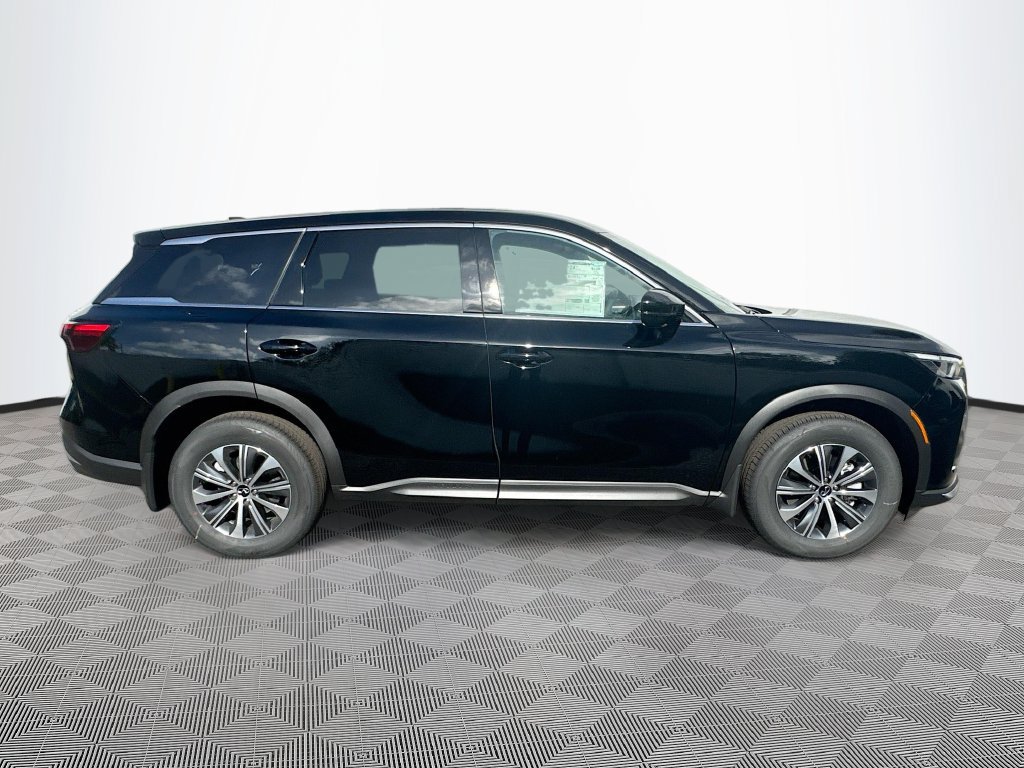 Used 2027 INFINITI QX60 Pure w/ Cargo Package FWD image 5