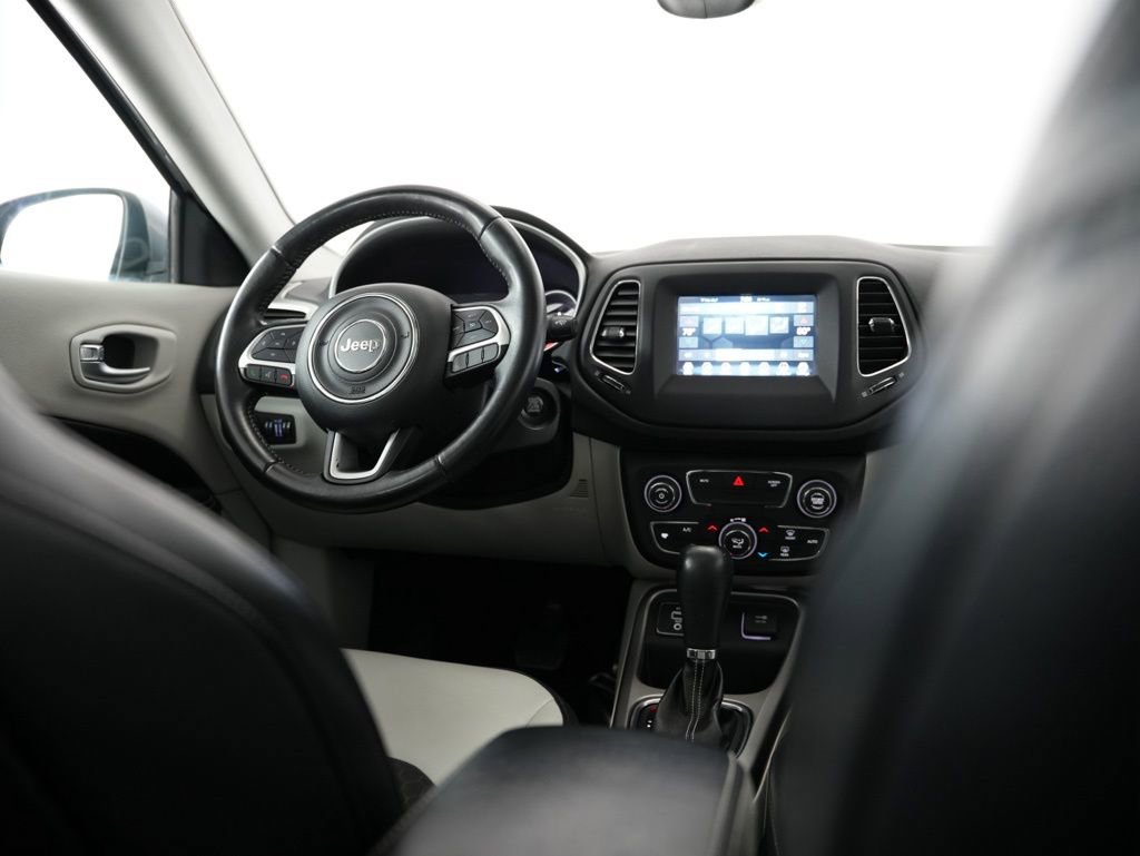 Used 2018 Jeep Compass Latitude w/ Popular Equipment Group image 10