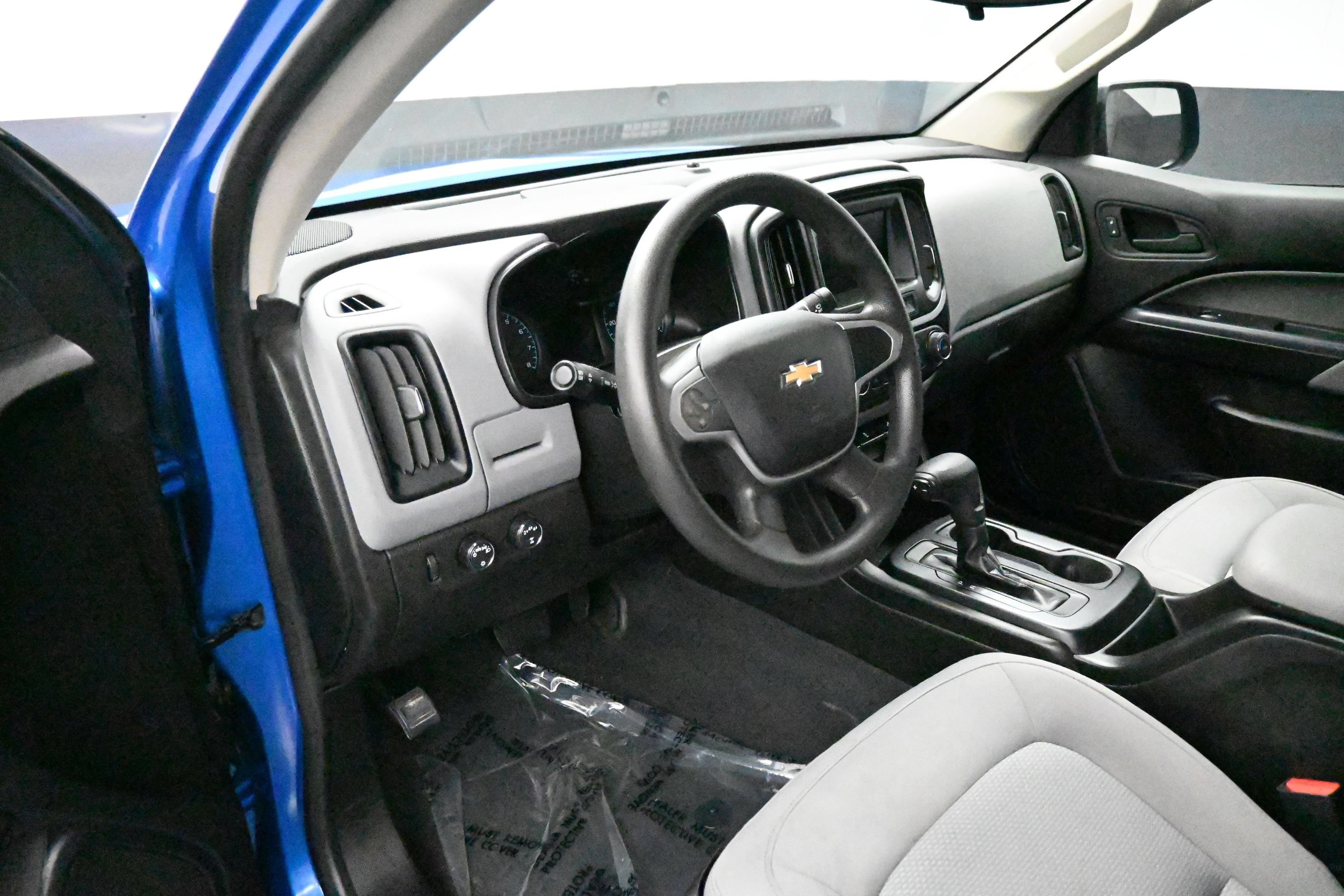 Used 2021 Chevrolet Colorado W/T w/ Custom Special Edition AWD/4WD image 12