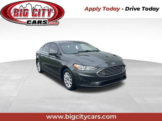 Used 2020 Ford Fusion SE