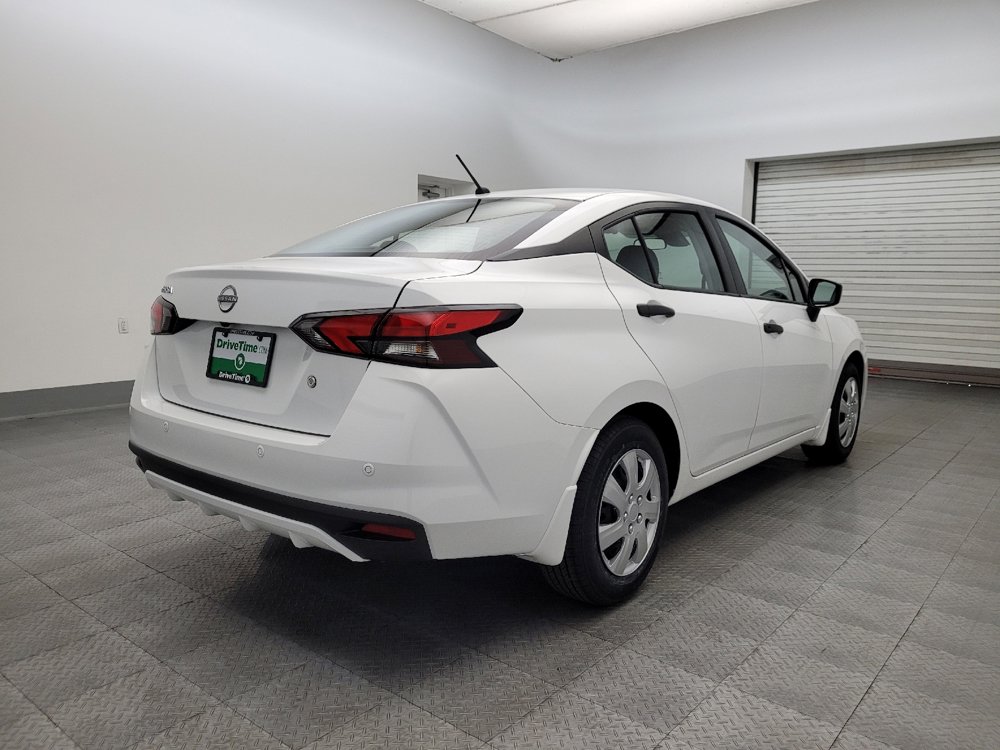 Used 2024 Nissan Versa S w/ Trunk Package image 9