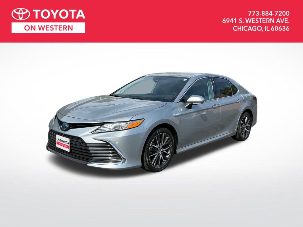 Used 2021 Toyota Camry XLE