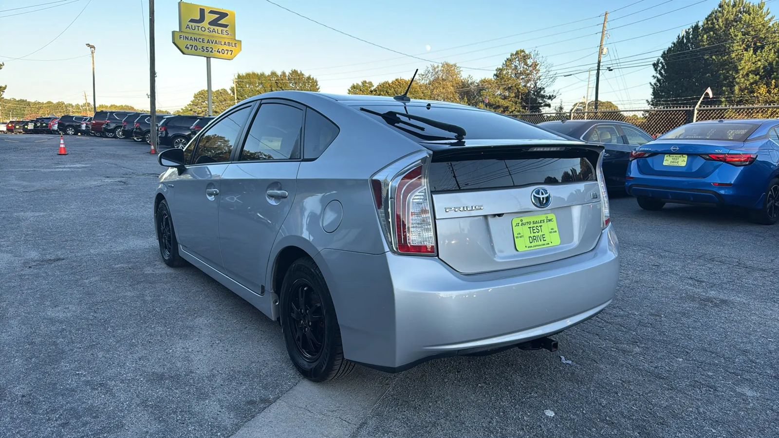 Used 2014 Toyota Prius Three FWD image 5